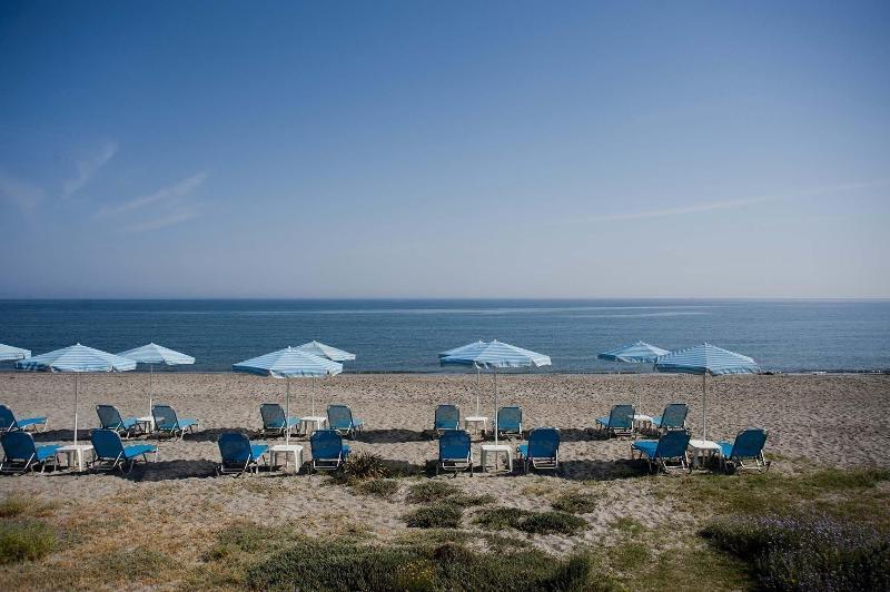 Hotel Caretta Beach Gerani  Exterior photo